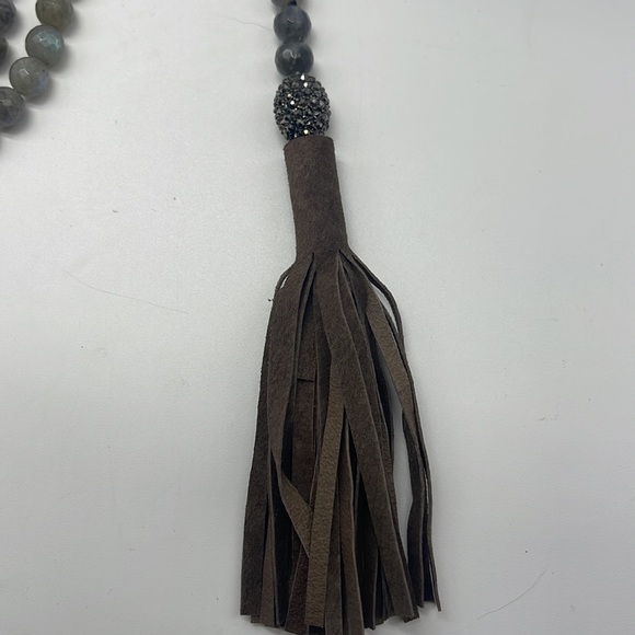 HIPCHIK Labradorite Long Suede Tassel Necklace - Picture 5 of 12